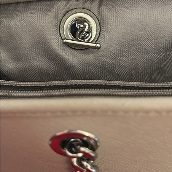 Michael Kors Beige Tote Bag - Picture 9 of 9